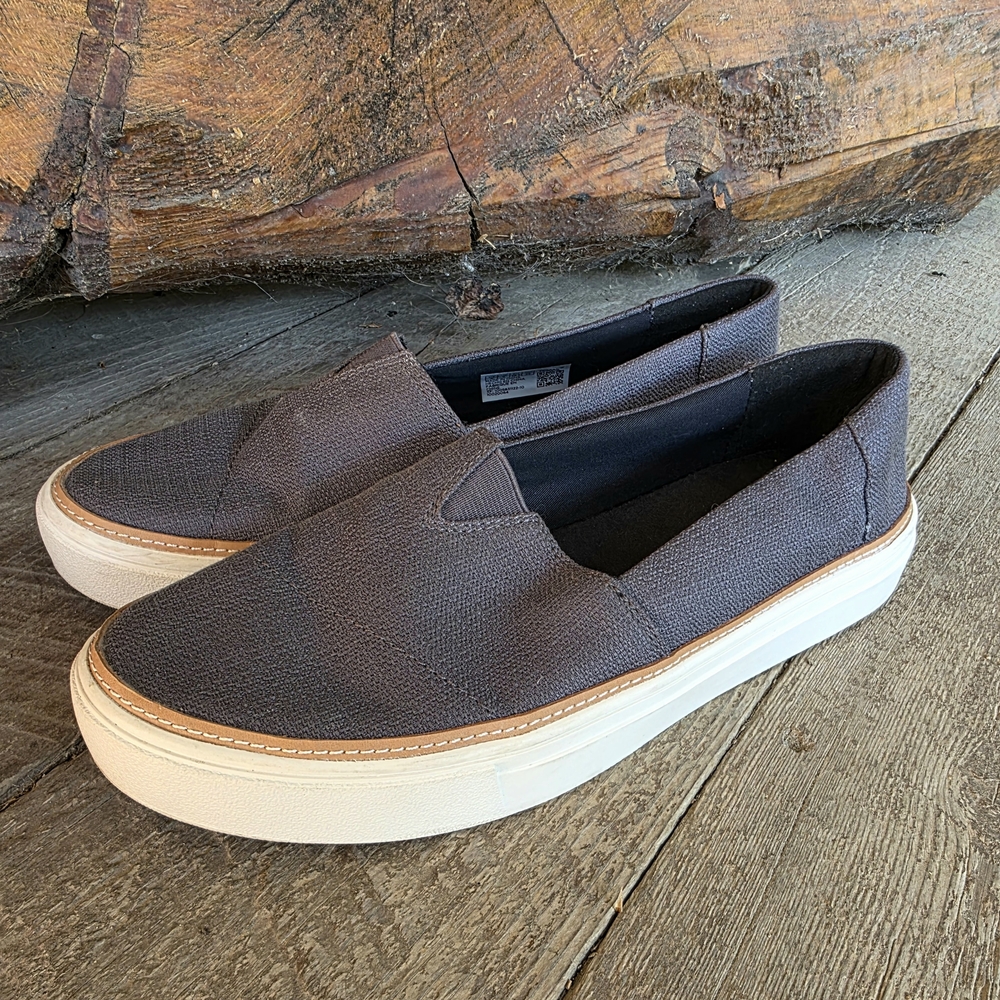Toms Womens Slip-On Loafers - Blue and White
